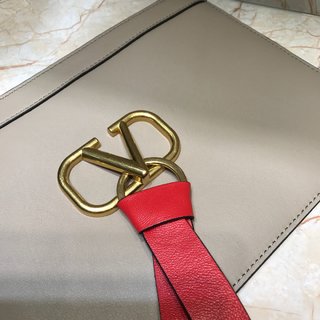 Replica Valentino Garavani Vring Handbags