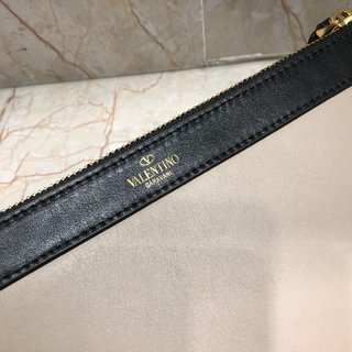 Replica Valentino Garavani Vring Handbags