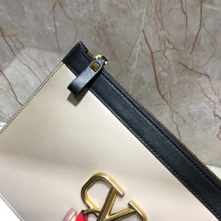 Replica Valentino Garavani Vring Handbags