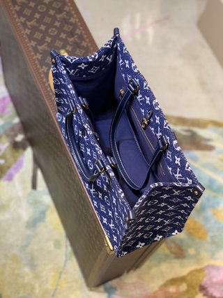 Replica Louis Vuitton Onthego Handbags