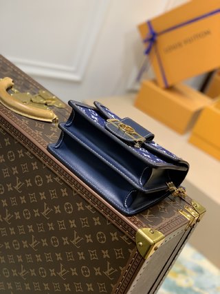 Replica Louis Dauphine Dauphine Handbags