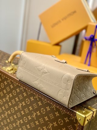 Replica Louis Vuitton Onthego Handbags