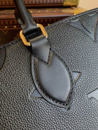 Replica Louis Vuitton Onthego Handbags