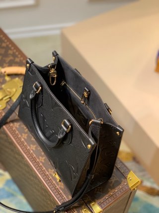 Replica Louis Vuitton Onthego Handbags