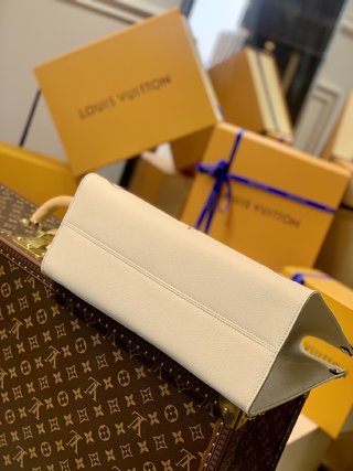 Replica Louis Vuitton Onthego Handbags