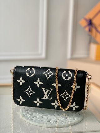 Replica Louis Vuitton Pochette Félicie Handbags