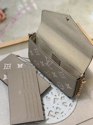 Replica Louis Vuitton Pochette Félicie Handbags