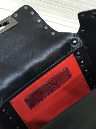 Replica Valentino Garavani GARAVANI ROCKSTUD SPIKE Handbag