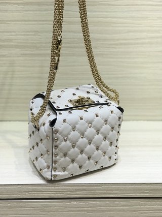 Replica Valentino Garavani GARAVANI ROCKSTUD SPIKE Handbag