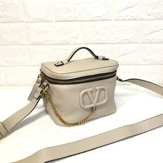 Replica Valentino Garavani Vsling Handbags