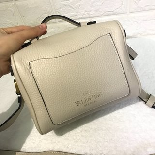 Replica Valentino Garavani Vsling Handbags