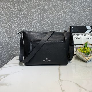 Replica Valentino Garavani Vsling Handbags