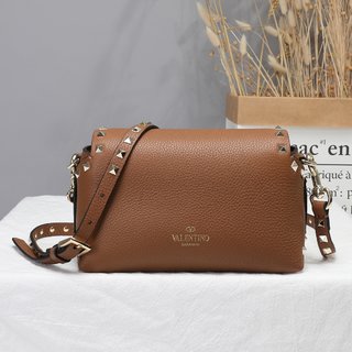 Replica Valentino Garavani Rockstud Handbags