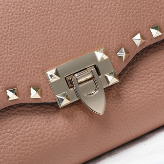 Replica Valentino Garavani Rockstud Handbags