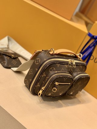 Replica Louis Vuitton  Utility Crossbody Handbags