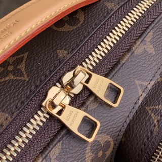 Replica Louis Vuitton  Utility Crossbody Handbags