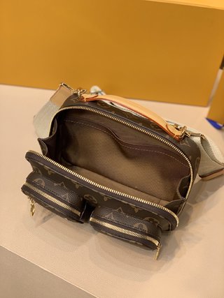 Replica Louis Vuitton  Utility Crossbody Handbags