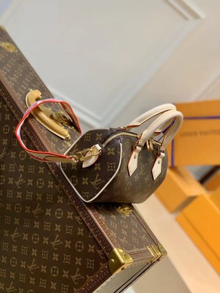 Replica Louis Vuitton Speedy Handbags