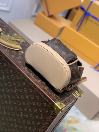 Replica Louis Vuitton Bosphre Handbags