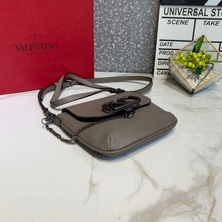 Replica Valentino Garavani VRING Handbags