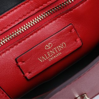 Replica Valentino Garavani Vcase Handbags