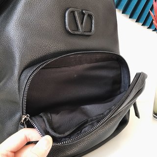 Replica Valentino Garavani Valrntino Handbags