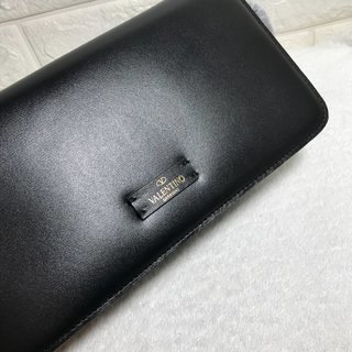 Replica Valentino Garavani VSLING Handbags