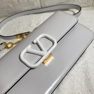 Replica Valentino Garavani VSLING Handbags