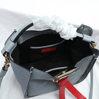 Replica Valentino Garavani VSLING Handbags