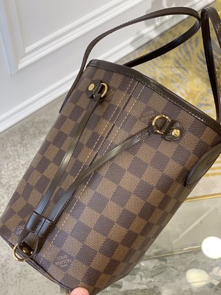 Replica Louis Neverfull Noe Handbags