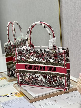 Replica Dior Book Tote Handbags