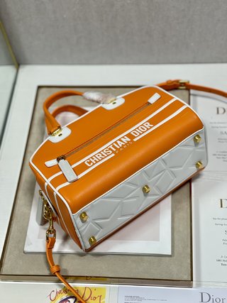 Replica Dior Paris Handbags