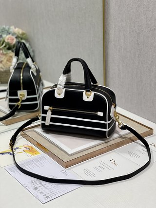 Replica Dior Paris Handbags