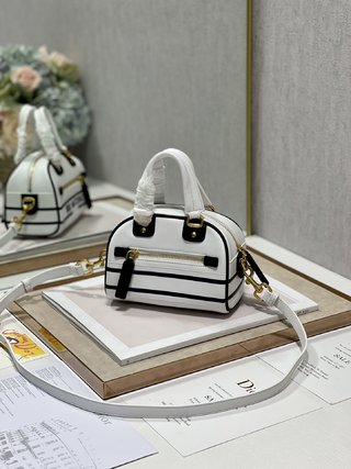 Replica Dior Paris Handbags