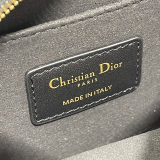 Replica Dior Paris Handbags