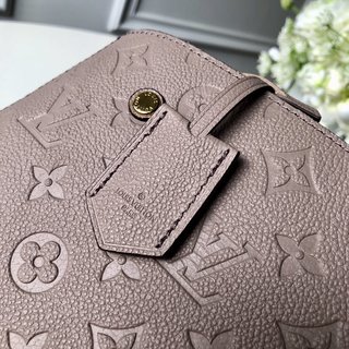 Replica Louis Vuitton Montaigne Handbags