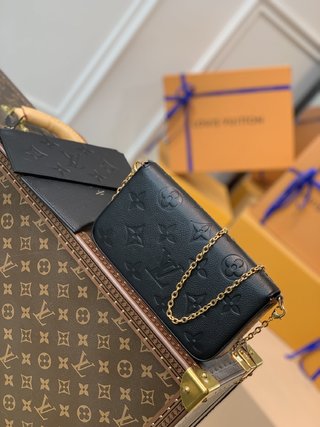 Replica Louis Vuitton Pochette Felicie Handbags