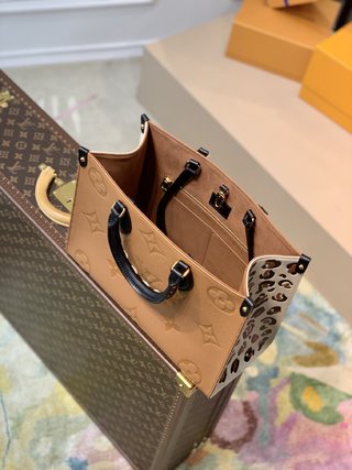 Replica Louis Vuitton Onthego Handbags