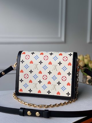 Replica Louis Vuitton Dauphine Handbags