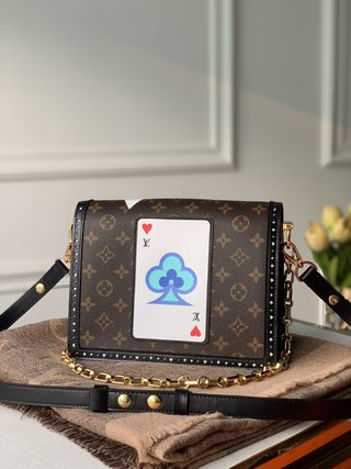 Replica Louis Vuitton Dauphine Handbags