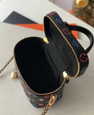 Replica Louis Vuitton Vanity Handbags