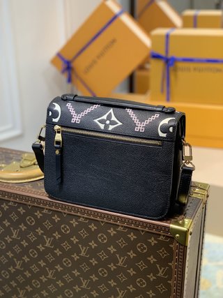 Replica Louis Vuitton Pochette Métis Handbags