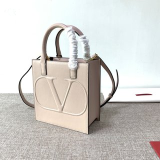 Replica Valentino Garavani VLOGO Walk Handbags