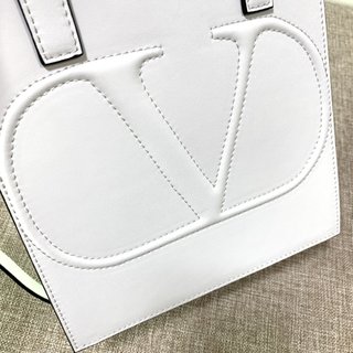 Replica Valentino Garavani VLOGO Walk Handbags