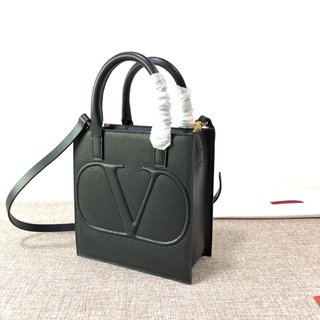 Replica Valentino Garavani VLOGO Walk Handbags