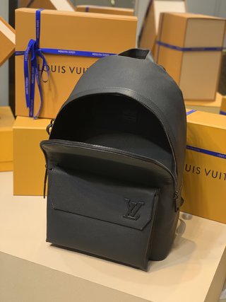 Replica Louis Vuitton Aerogram Handbags