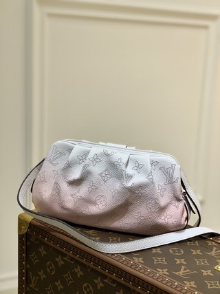 Replica Louis Vuitton Scala Handbags