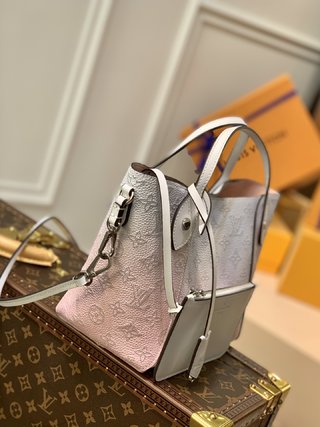 Replica Louis Vuitton Hina Handbags