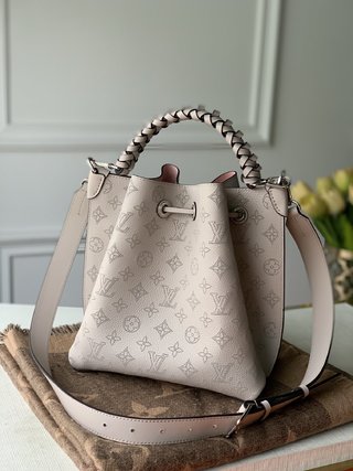 Replica Louis Vuitton Muria Handbags