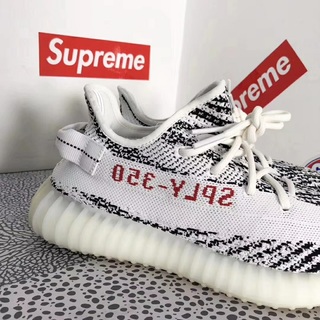 Replica Adidas Sneaker Yeezy Boost 350 V2 in White with Bl